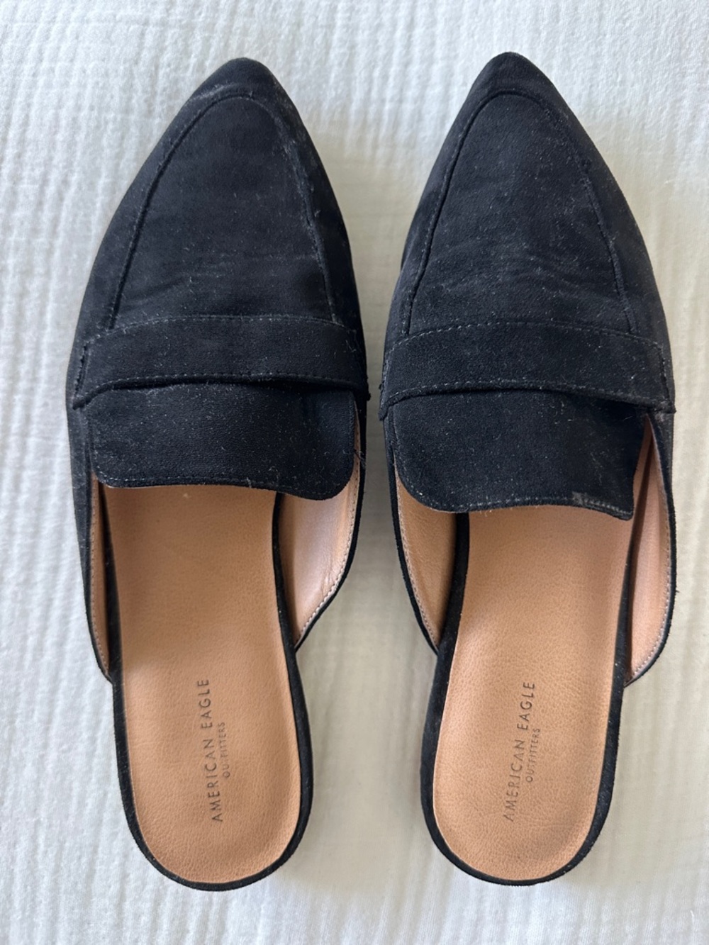 American Eagle Outfitters Black Suede Pointed-Toe Mules